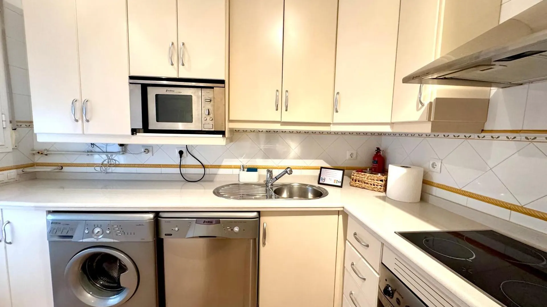 Διαμέρισμα Apartamento En Corazon De Cordoba Con Parking Opcional
