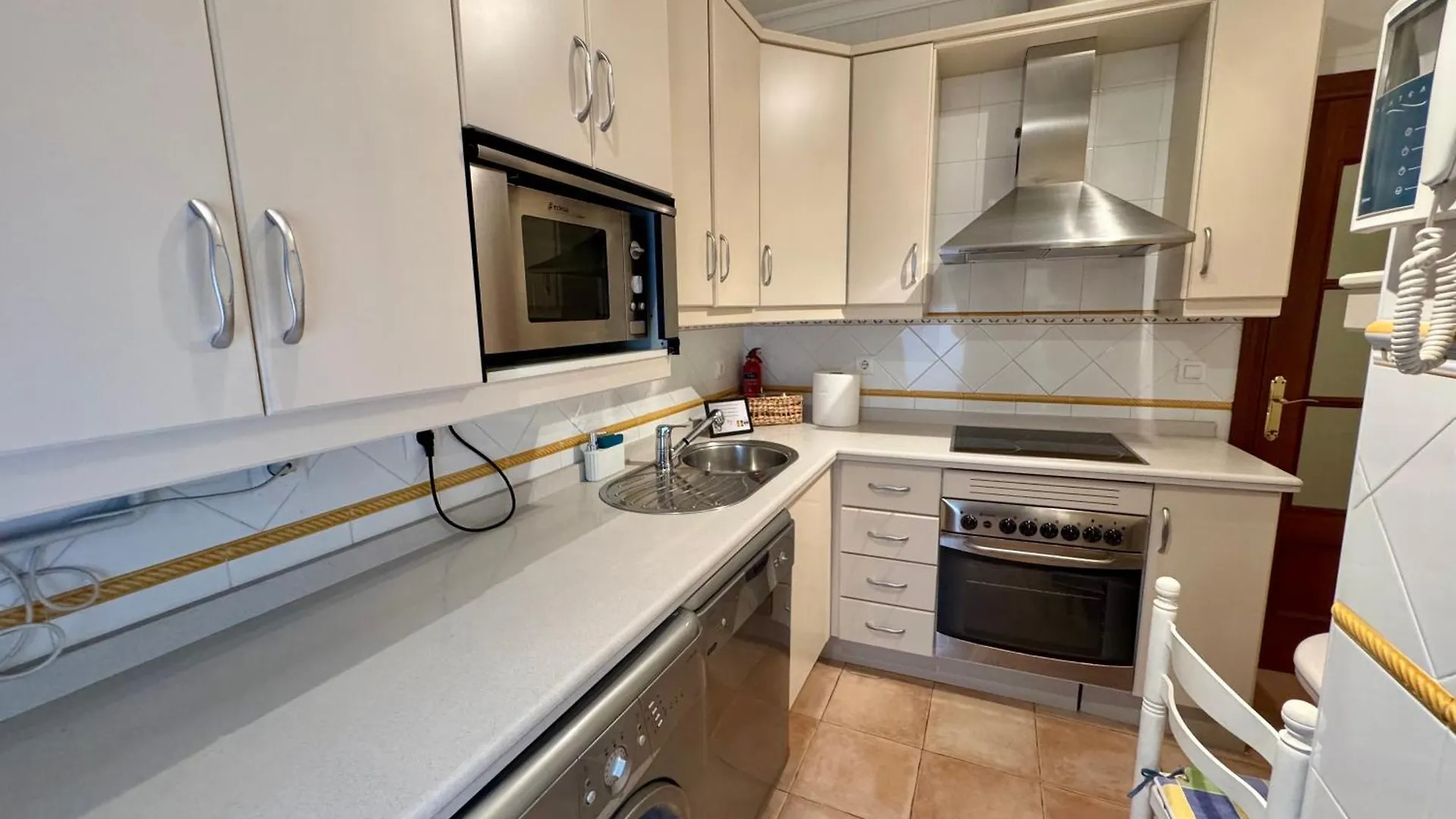Apartamento En Corazon De Cordoba Con Parking Opcional